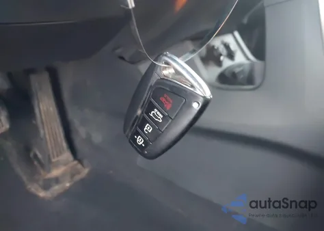 2015 Hyundai Santa Fe Limited z USA, uszkodzony, nr VIN KM8SRDHF5FU102390